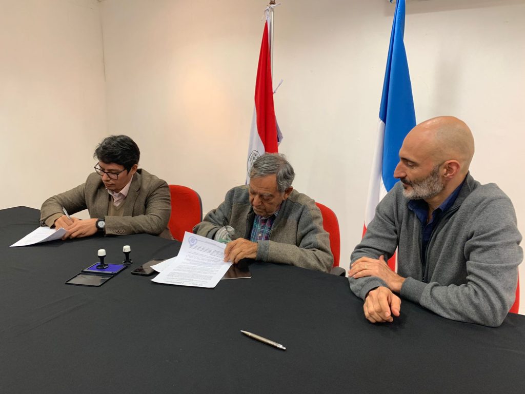 INAP y la Alianza Francesa firman acuerdo interinstitucional.